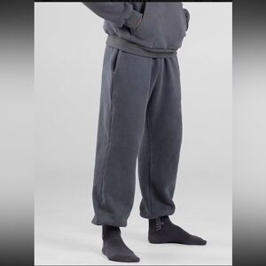 Comfrt Signature Sweatpants – Steel Gray – Large – BRAND NEW IN BAG